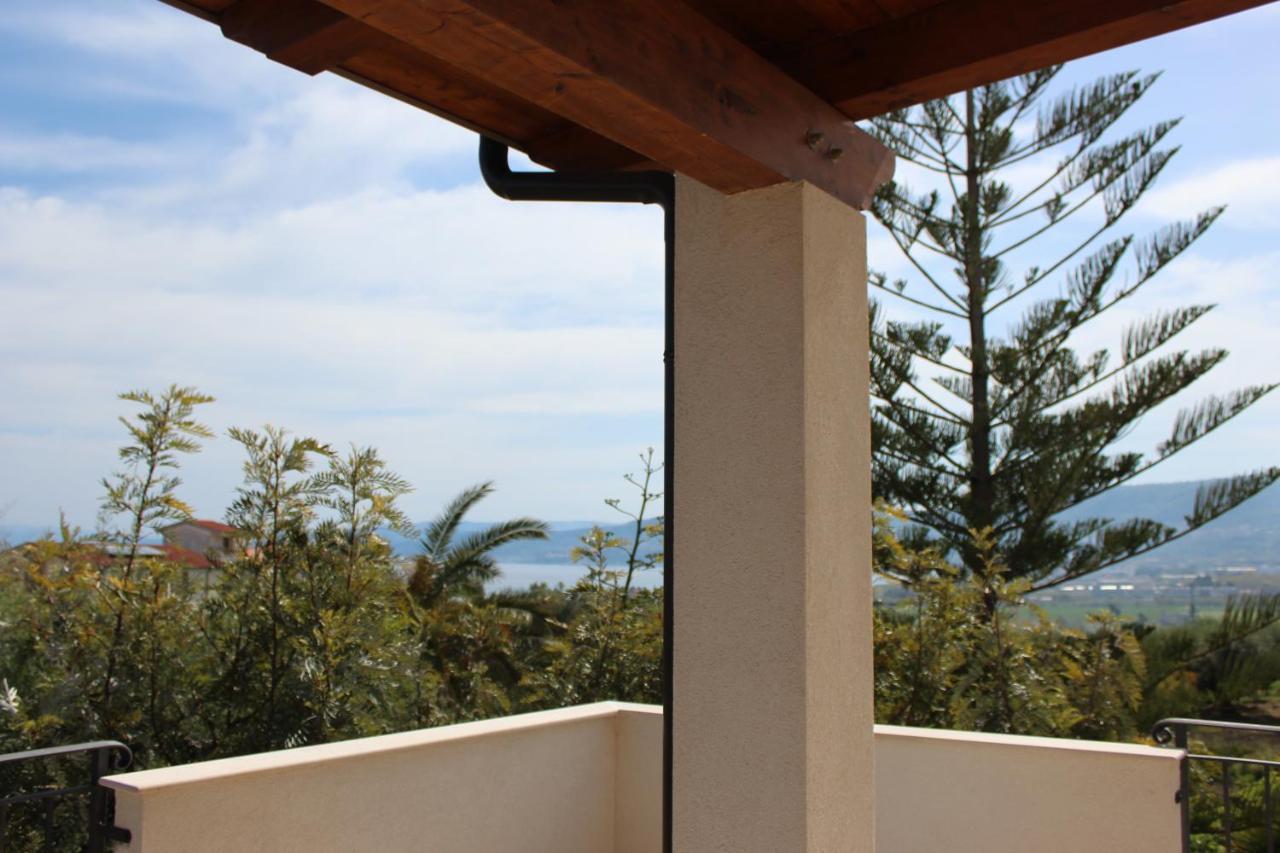 Residenza Anna Calabria Acomodação com café da manhã Briatico Exterior foto