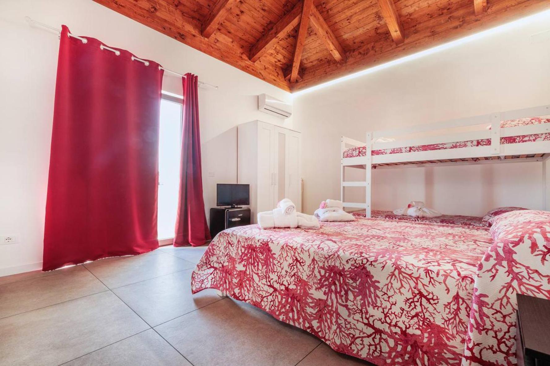 Residenza Anna Calabria Acomodação com café da manhã Briatico Exterior foto